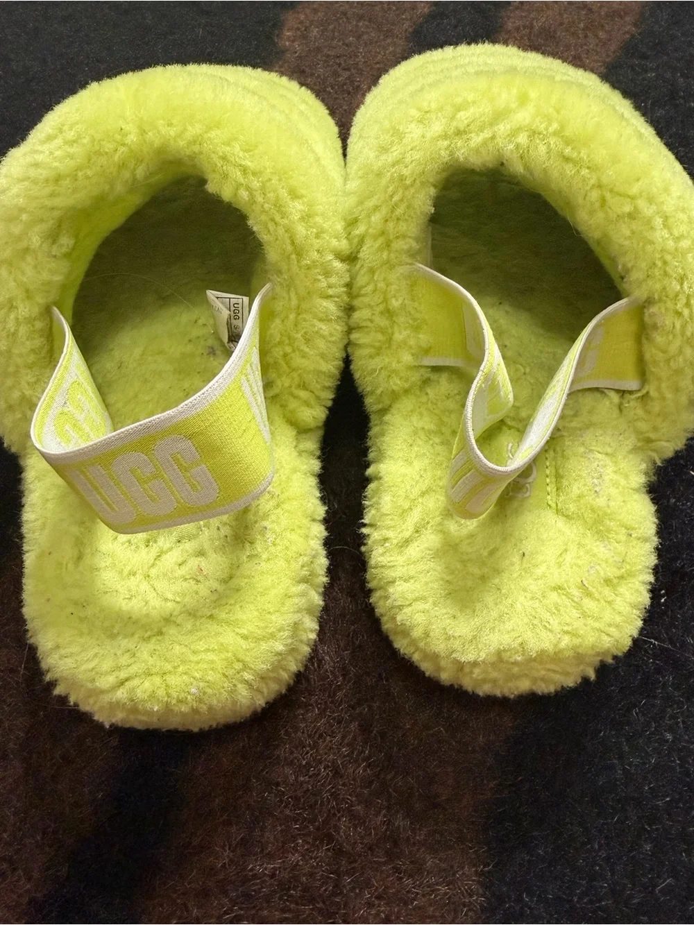 UGG bright cozy